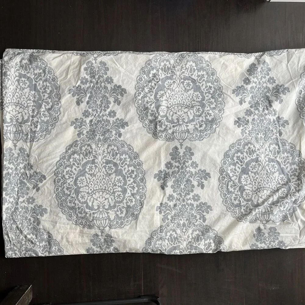 POTTERY BARN LUCIANNA MEDALLION DAMASK MOTIF FULL /QUEEN COTTON DUVET COVER